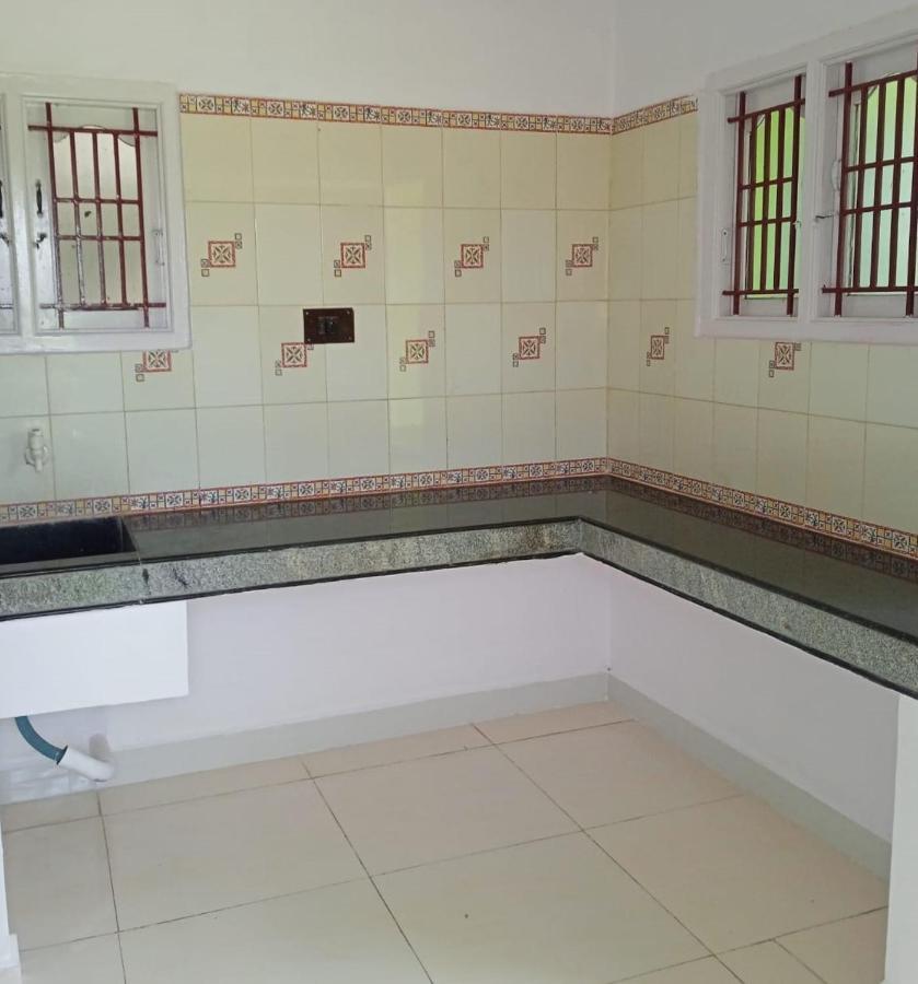 Criston Home Stay Madurai Ngoại thất bức ảnh